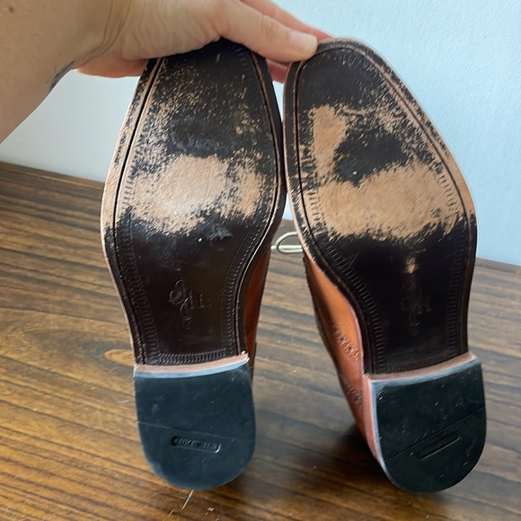 Cole Haan, men’s 9, Modern Essentials Wingtip Oxford in British Tan, dress shoe - Picture 13 of 15